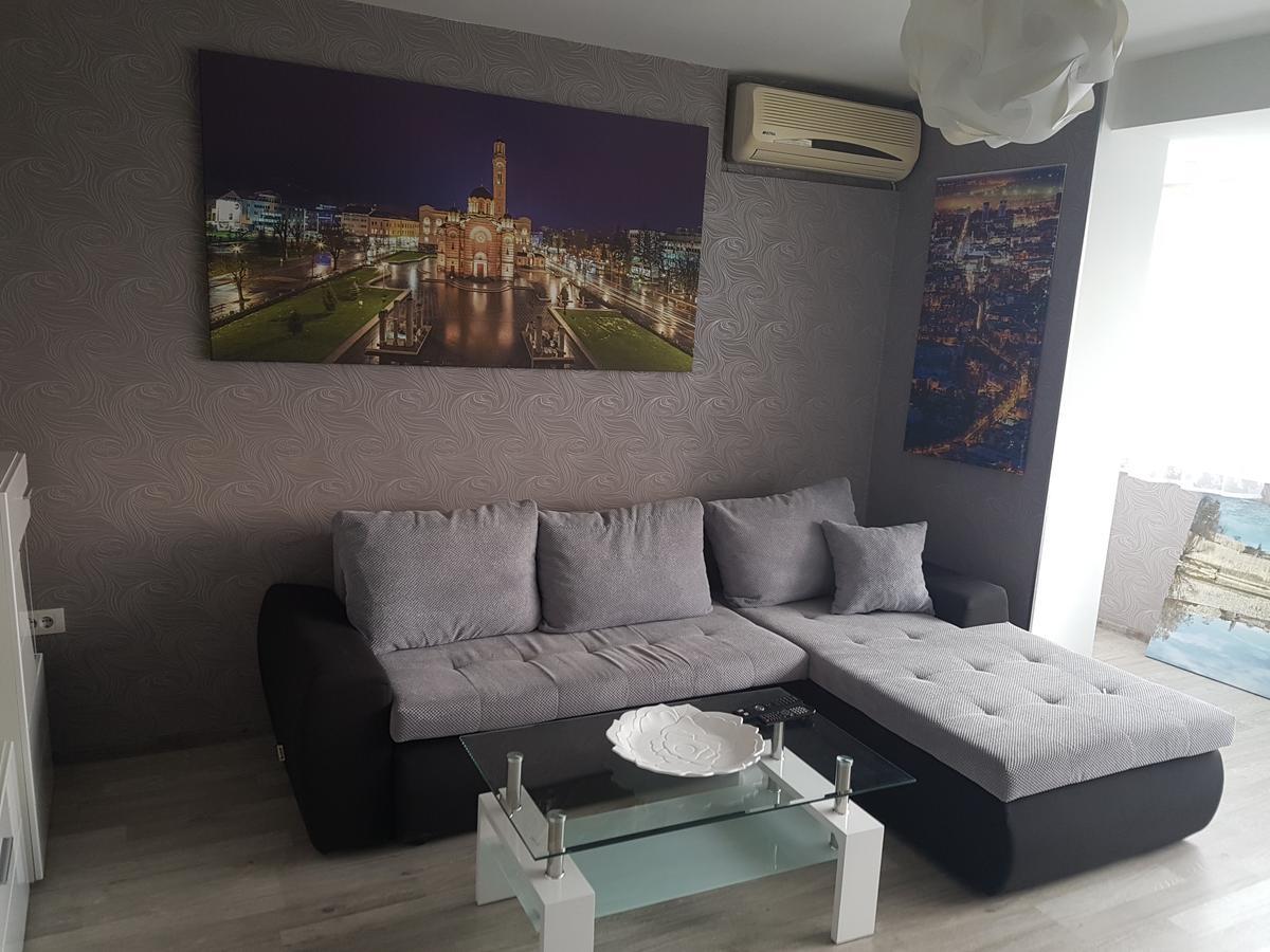 Apartman Vuk - Stan Na Dan บันยาลูกา ภายนอก รูปภาพ